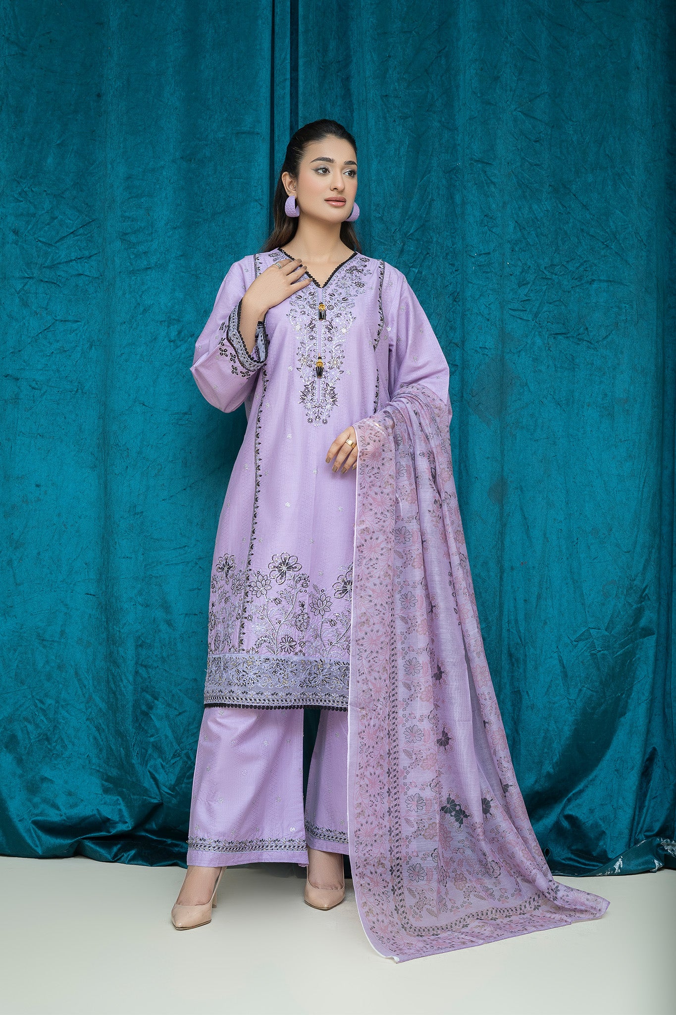 Petal Haze - 3PC Stitched Suit
